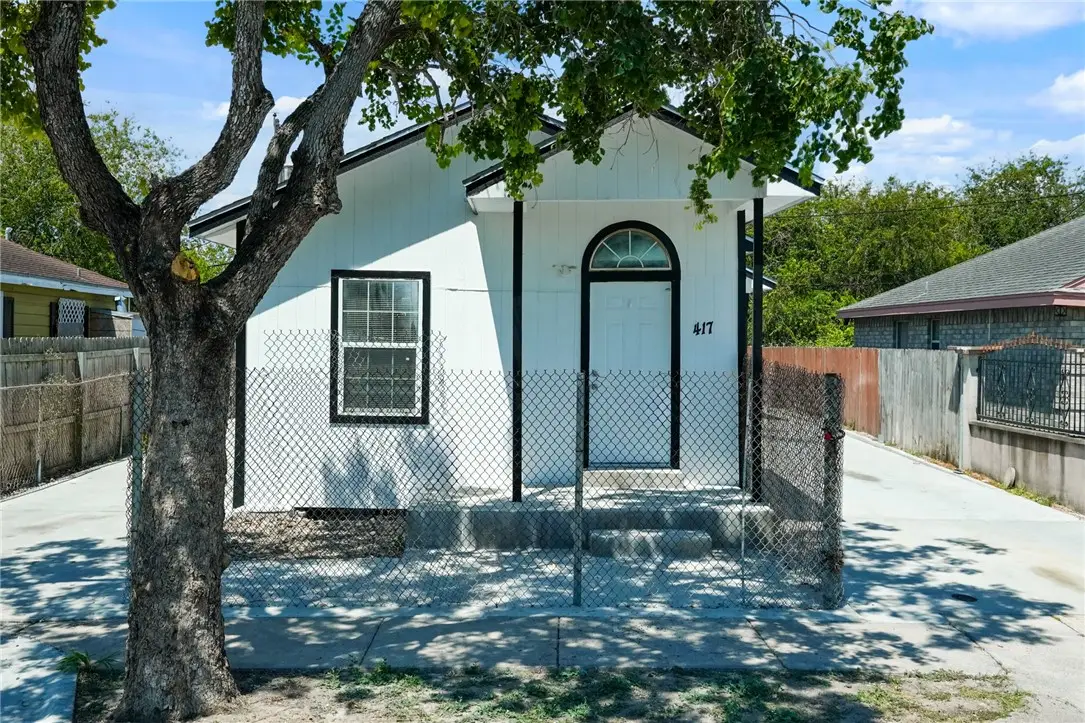 417 Vera Cruz Street, Corpus Christi, TX 78405 - Image #1