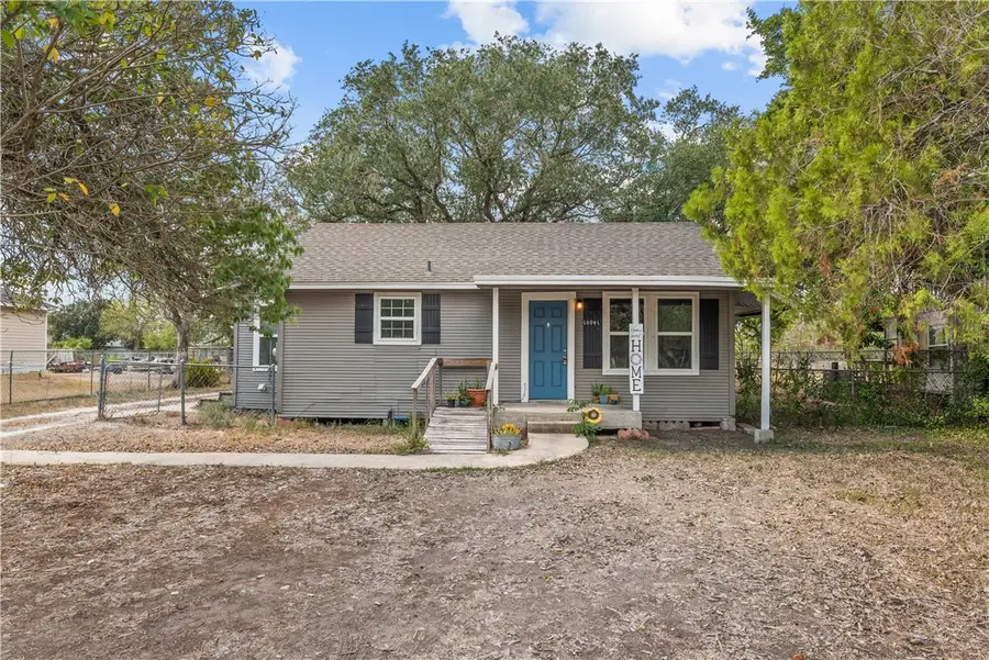 10941 Shady Lane, Corpus Christi, TX 78410 - Image #2