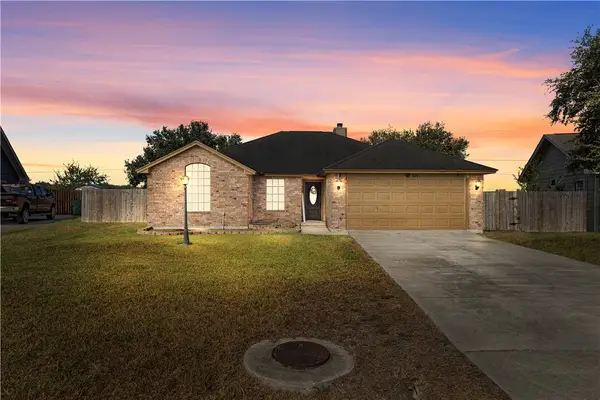 229 Wise Avenue, Orange Grove, TX 78372
