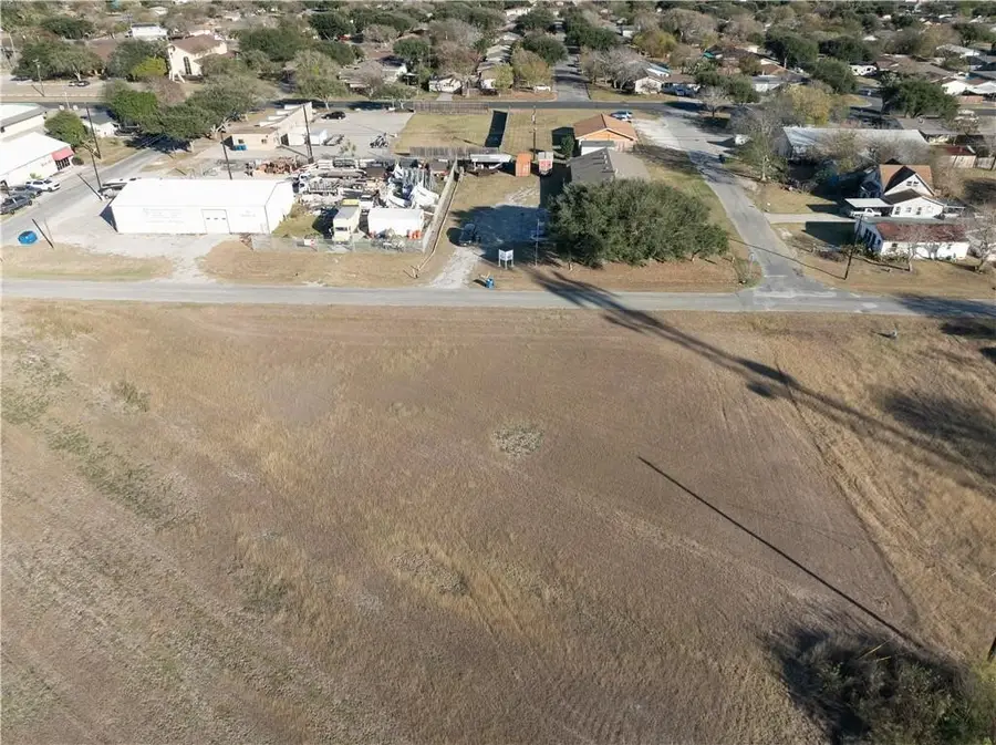 001 Railroad Avenue, Portland, TX 78374 - Image #3
