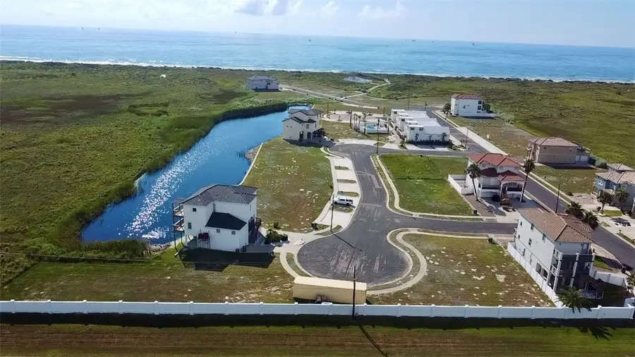 6501 Villa Soria Drive, Port Aransas, TX 78373 - Image #2