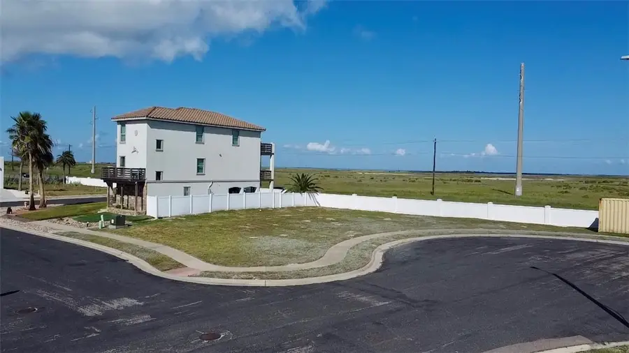 6501 Villa Soria Drive, Port Aransas, TX 78373 - Image #3