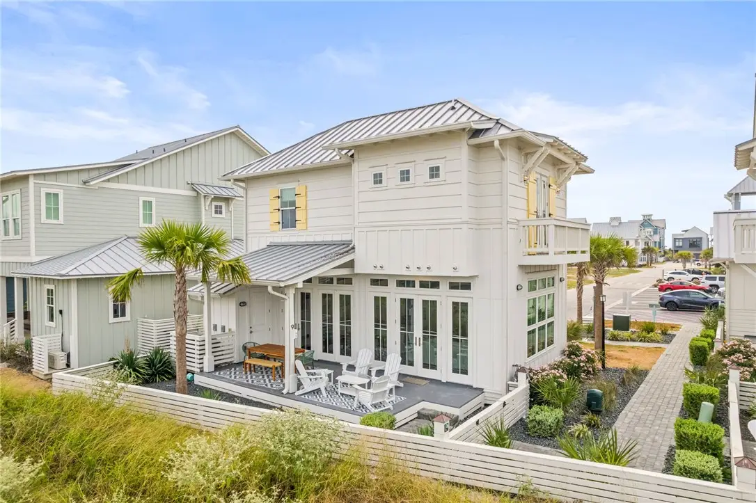 673 Center Square South #9, Port Aransas, TX 78373 - Image #1