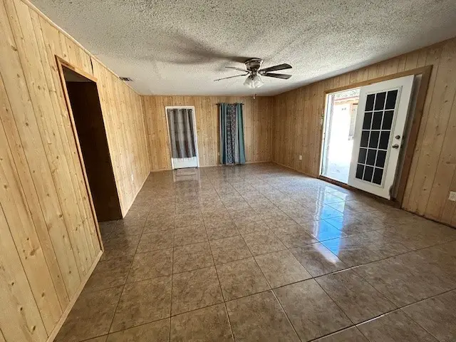 1200 S Santa Rosa Street, San Diego, TX 78384 - Image #3