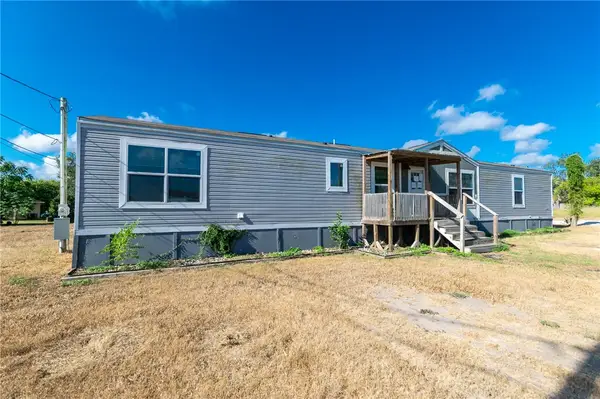 210 Ashby Street, Woodsboro, TX 78393