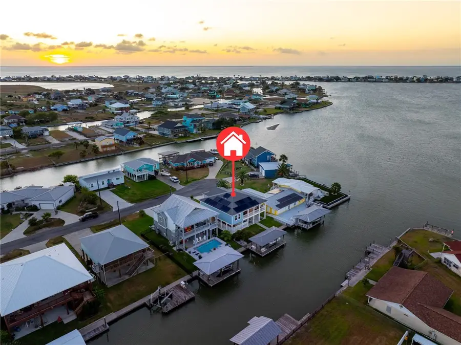 119 Ball Street, Rockport, TX 78382 - Image #2