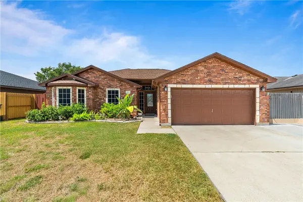 3321 Shallow Creek Drive, Corpus Christi, TX 78410