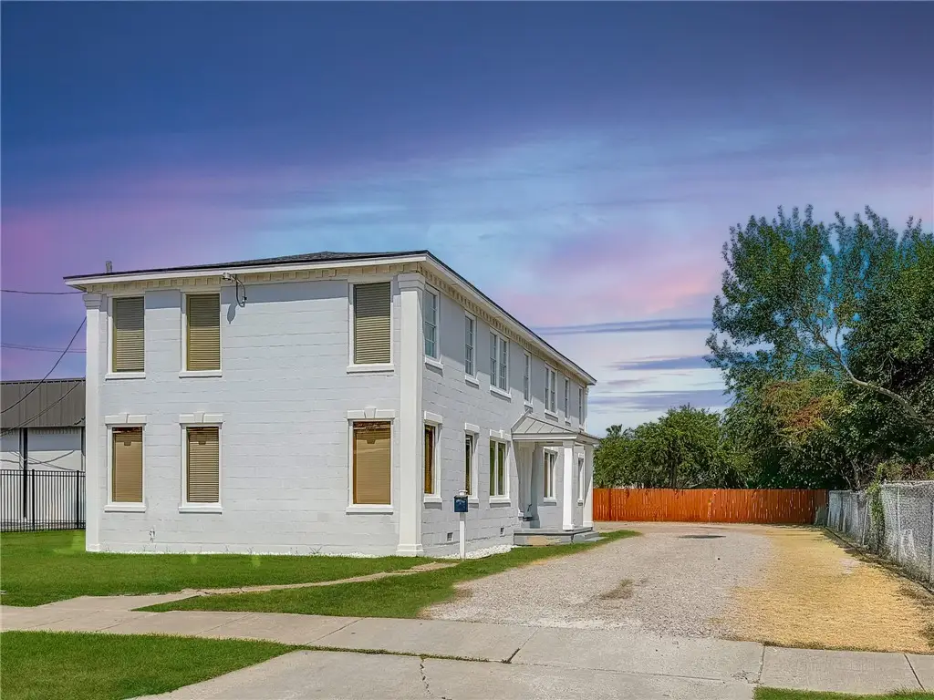 1112 6th Street, Corpus Christi, TX 78404 - Image #1