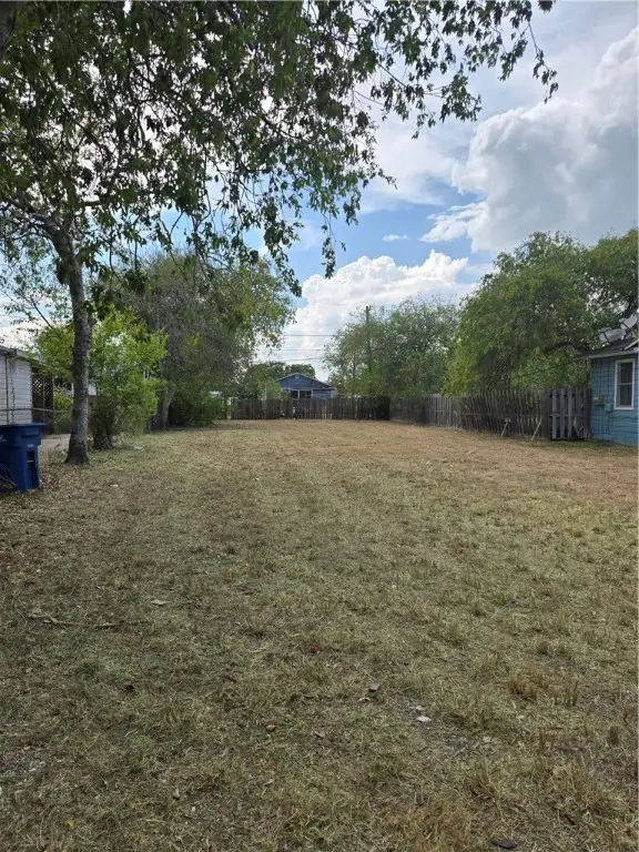 2733 Sabinas Street, Corpus Christi, TX 78405 - Image #1