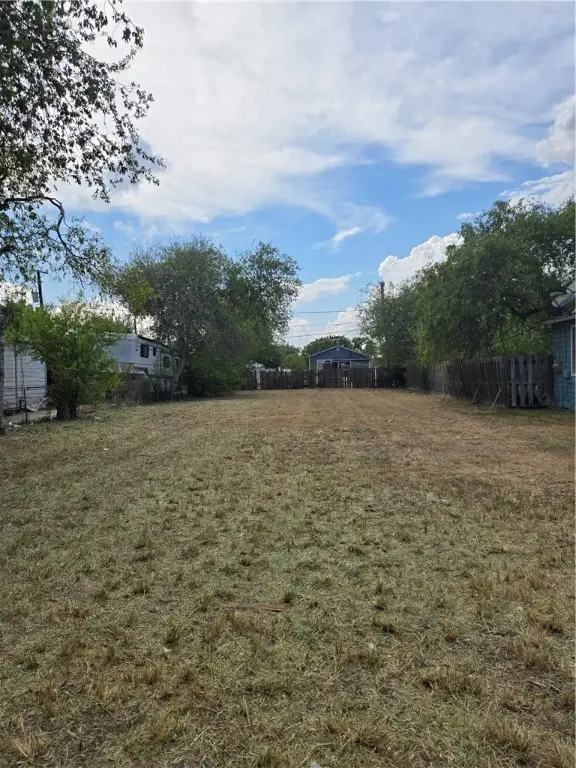 2733 Sabinas Street, Corpus Christi, TX 78405 - Image #2