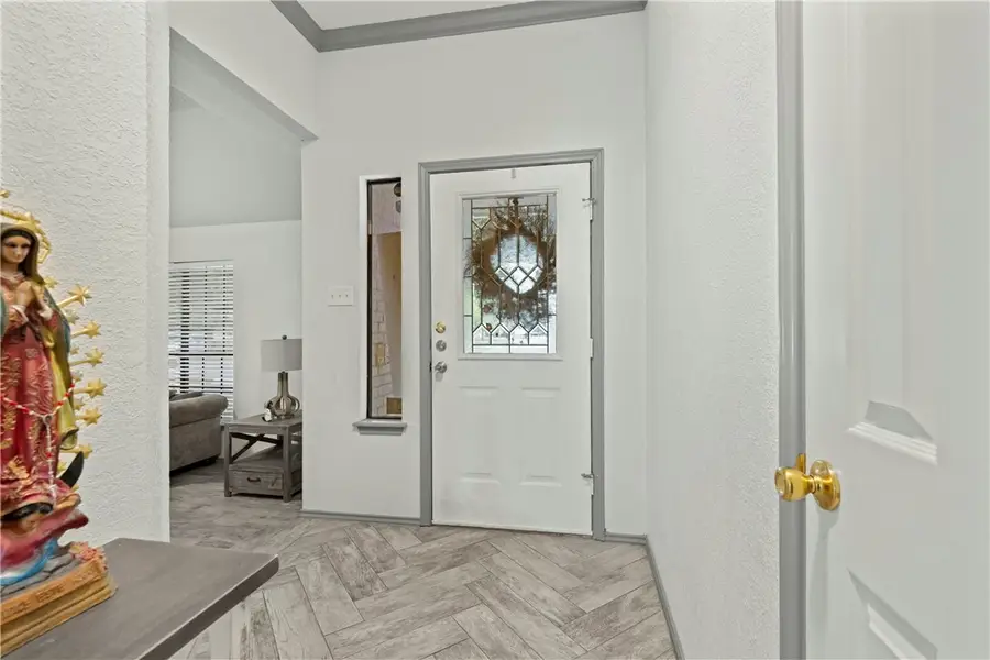 6638 Opengate Drive, Corpus Christi, TX 78413 - Image #3