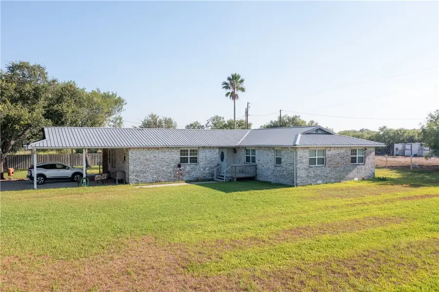 372 E Fm 771, Riviera, TX 78379 - Image #3