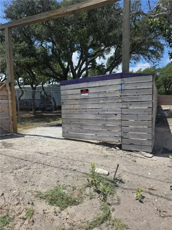 625 S Kossuth Street, Rockport, TX 78382 - Image #1