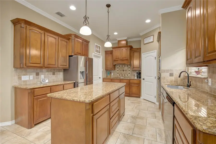 3914 Elvis Drive, Corpus Christi, TX 78414 - Image #3