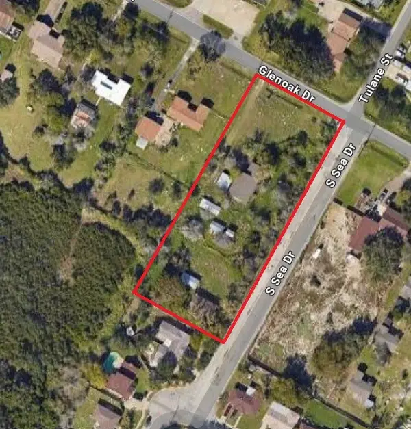 349 Glenoak Drive, Corpus Christi, TX 78418