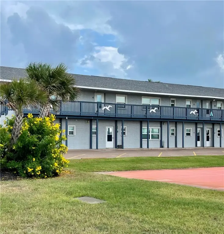 1129 11th Street #6, Port Aransas, TX 78373 - Image #1