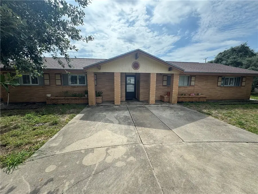 131 N Lamont Street, Aransas Pass, TX 78336 - Image #3