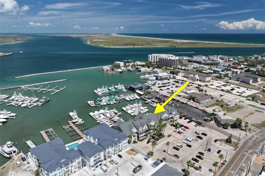 116 W Cotter Avenue #H, Port Aransas, TX 78373 - Image #2