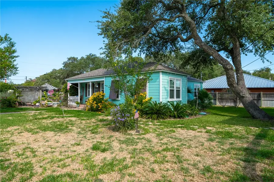 607 Chaparral Street, Fulton, TX 78358 - Image #3