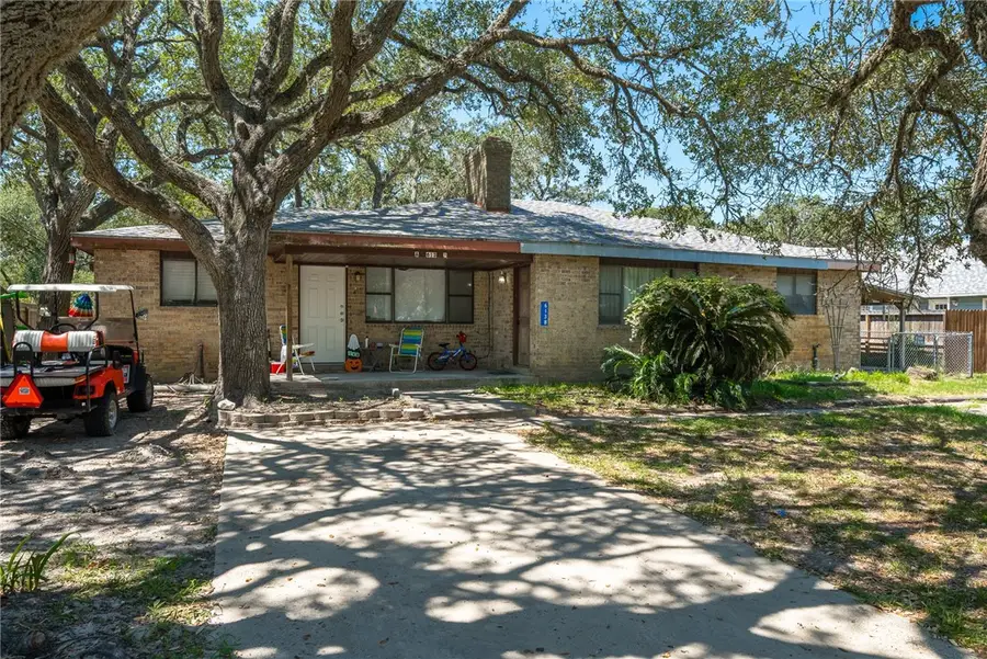613 N 5th Street, Fulton, TX 78358 - Image #3