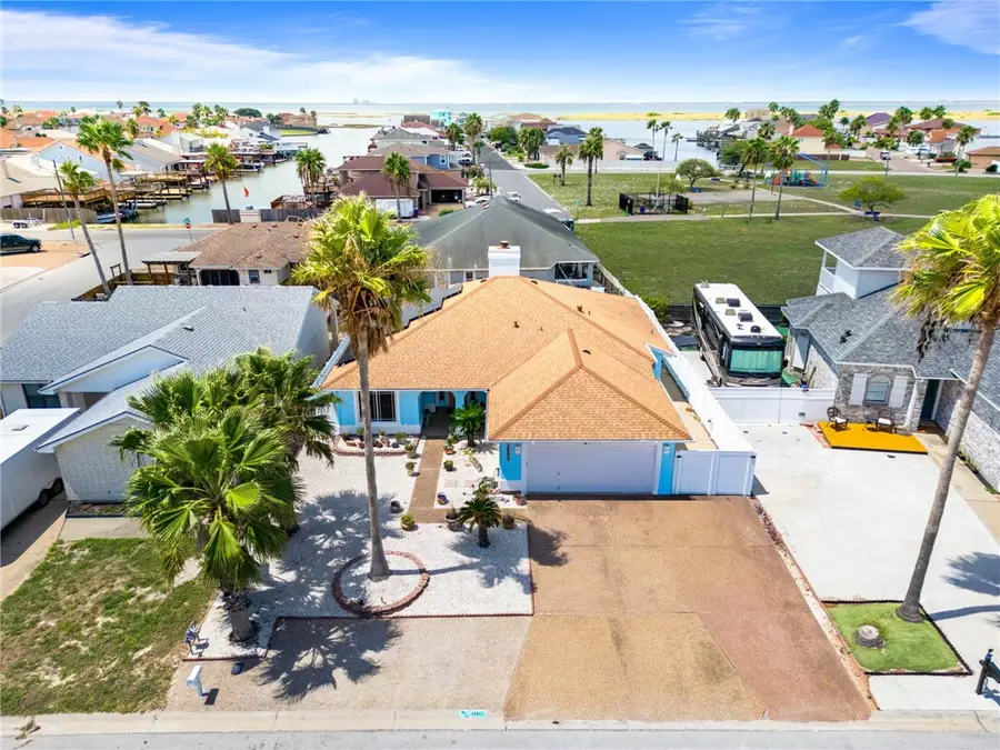 14877 Cobo De Bara, Corpus Christi, TX 78418 - Image #2