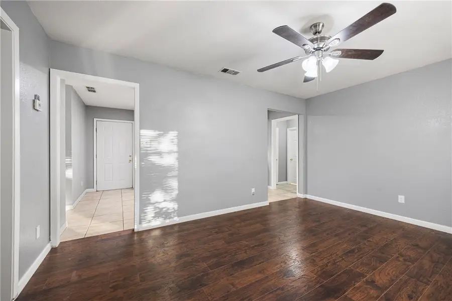 4925 Pels Avenue, Corpus Christi, TX 78416 - Image #2