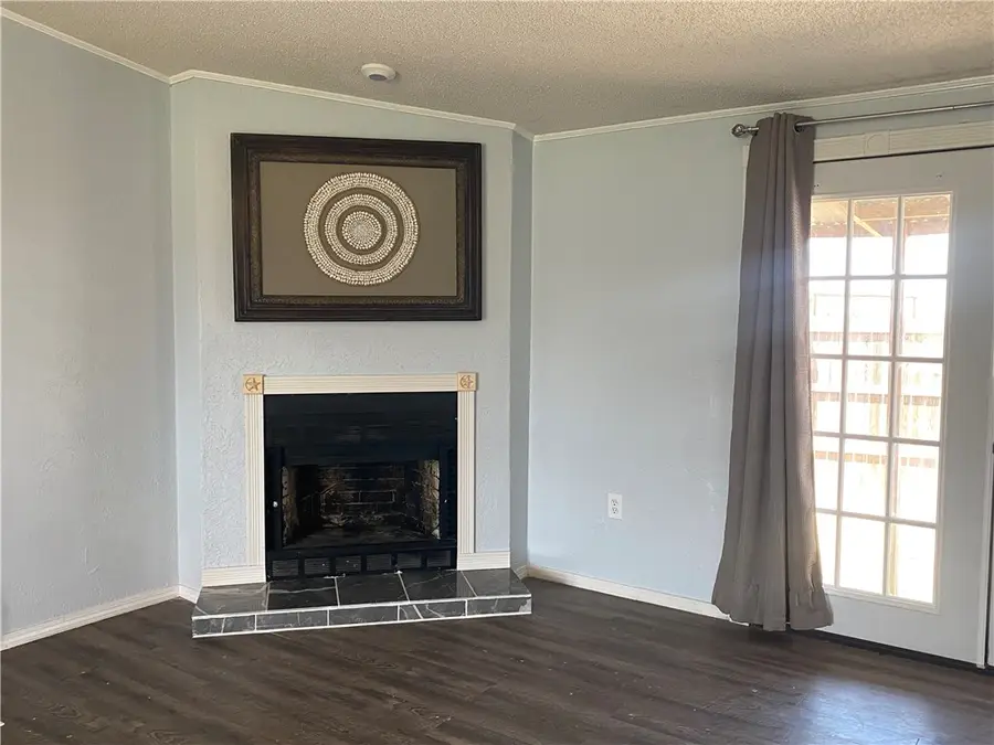 190 Lago Vista Drive, Rockport, TX 78382 - Image #3