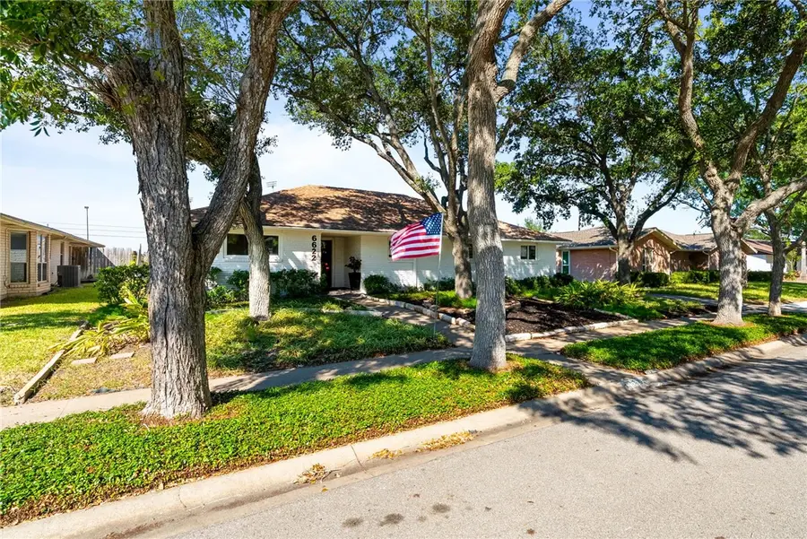 6622 Sahara Drive, Corpus Christi, TX 78412 - Image #2