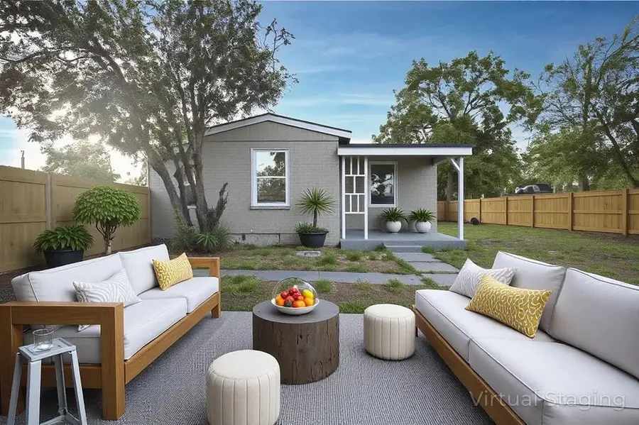 337 W Vanderbilt Drive, Corpus Christi, TX 78415 - Image #2