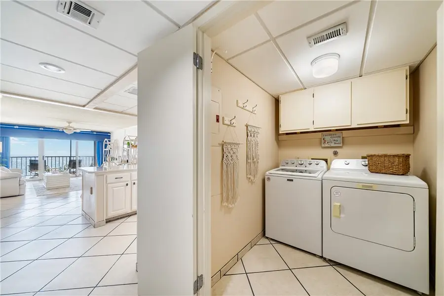 202 Reef Avenue #302, Corpus Christi, TX 78402 - Image #2