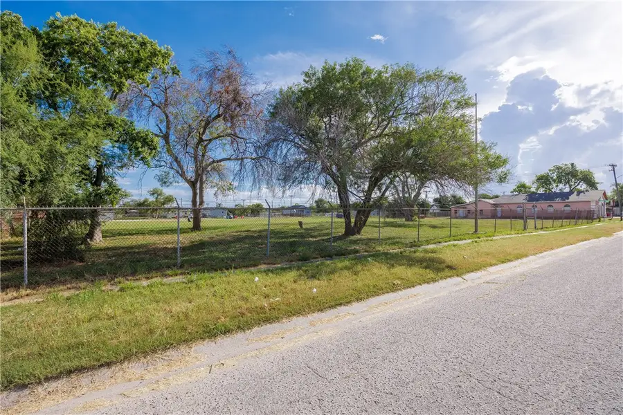 0 N. Matiana Ortiz, Robstown, TX 78380 - Image #3