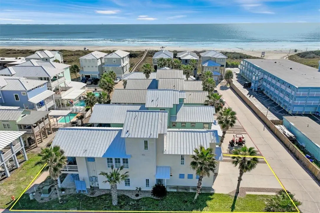 903 Banyan Beach, Port Aransas, TX 78373 - Image #1