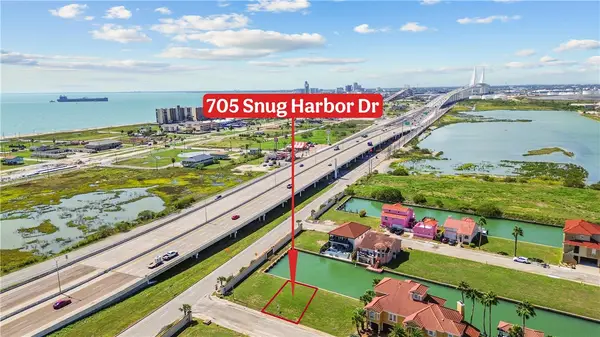 705 Snug Harbor, Corpus Christi, TX 78402