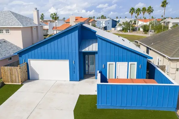 13762 Tajamar Street, Corpus Christi, TX 78418