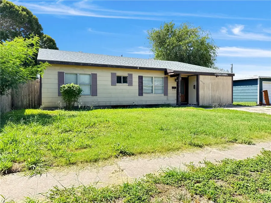 3917 Pyle Drive, Corpus Christi, TX 78415 - Image #2