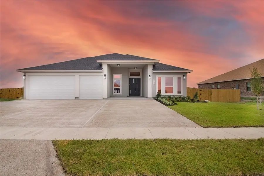 714 Papa Mori Drive, Corpus Christi, TX 78414 - Image #3