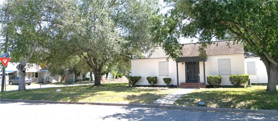 1140 Gresham, Alice, TX 78332 - Image #3