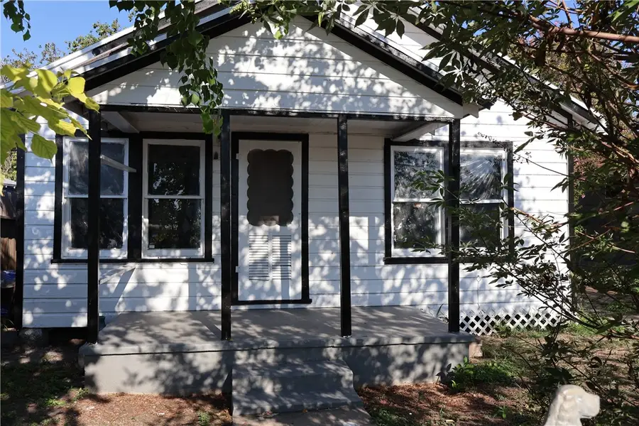 510 Balboa Street, Corpus Christi, TX 78405 - Image #3