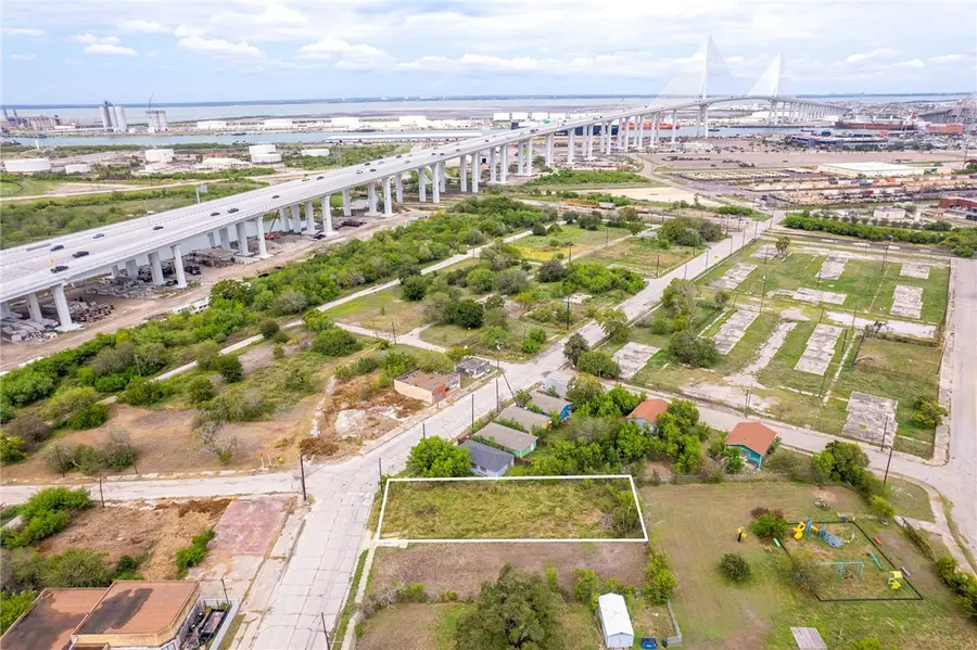 1222 Sam Rankin Street, Corpus Christi, TX 78401 - Image #3