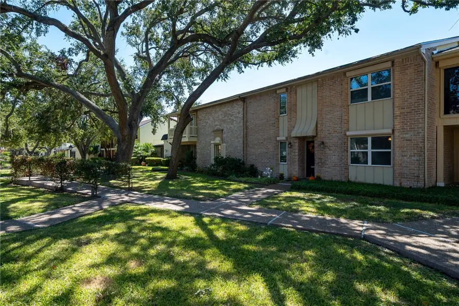 3535 Santa Fe Street #23, Corpus Christi, TX 78411 - Image #2