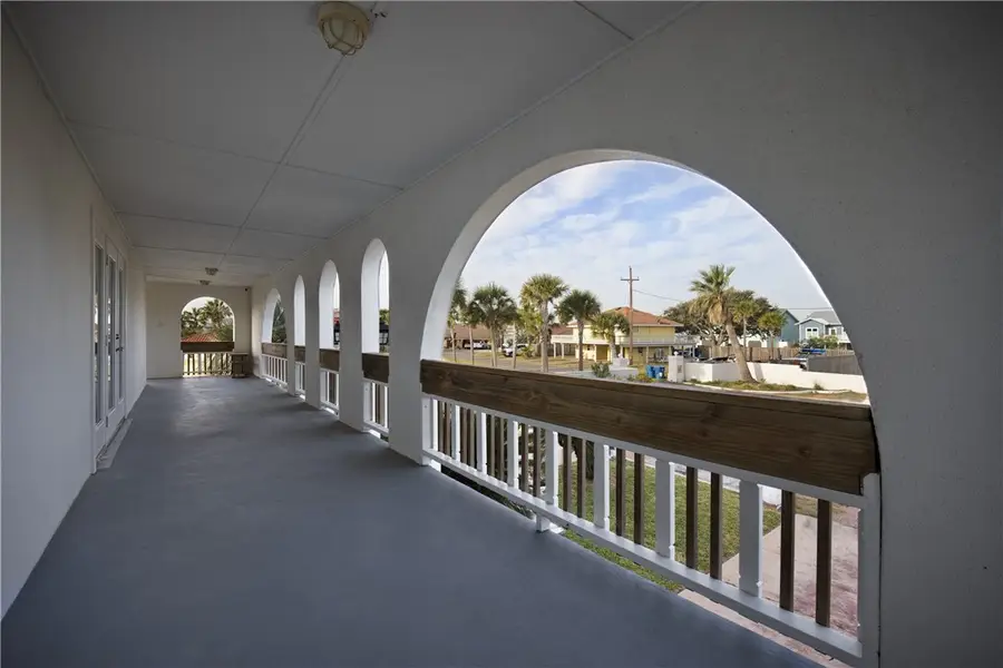 14 Jamaica Drive, Rockport, TX 78382 - Image #3