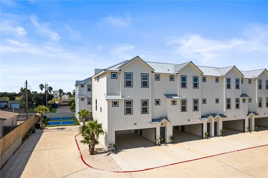 603 E Avenue G #404, Port Aransas, TX 78373 - Image #3