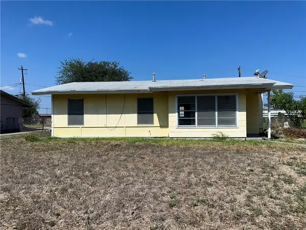 317 Redwood Drive, Mathis, TX 78368