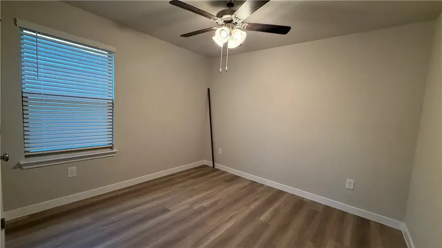 3537 Sahar Lake Drive, Robstown, TX 78380 - Image #2