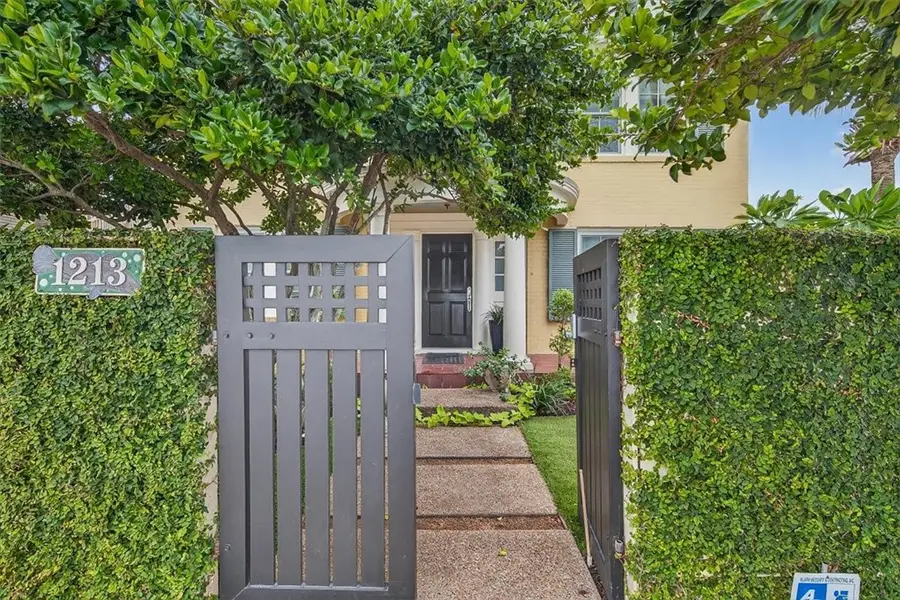 1213 Ocean Dr, Corpus Christi, TX 78404 - Image #3