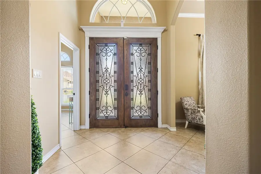 7513 E Lake Drive, Corpus Christi, TX 78414 - Image #3