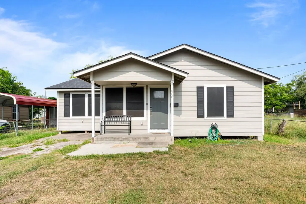 800 Avenue B, Sinton, TX 78387 - Image #1