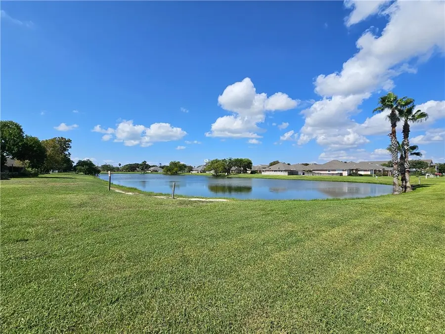 2315 Capri Drive, Ingleside, TX 78362 - Image #2