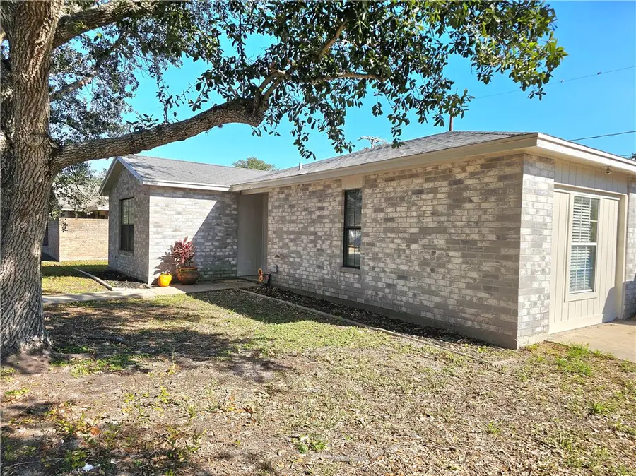 2112 Capeheart, Ingleside, TX 78362 - #3