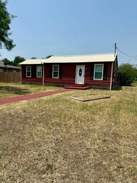 1313 N Tyler Street, Beeville, TX 78102 - Image #3